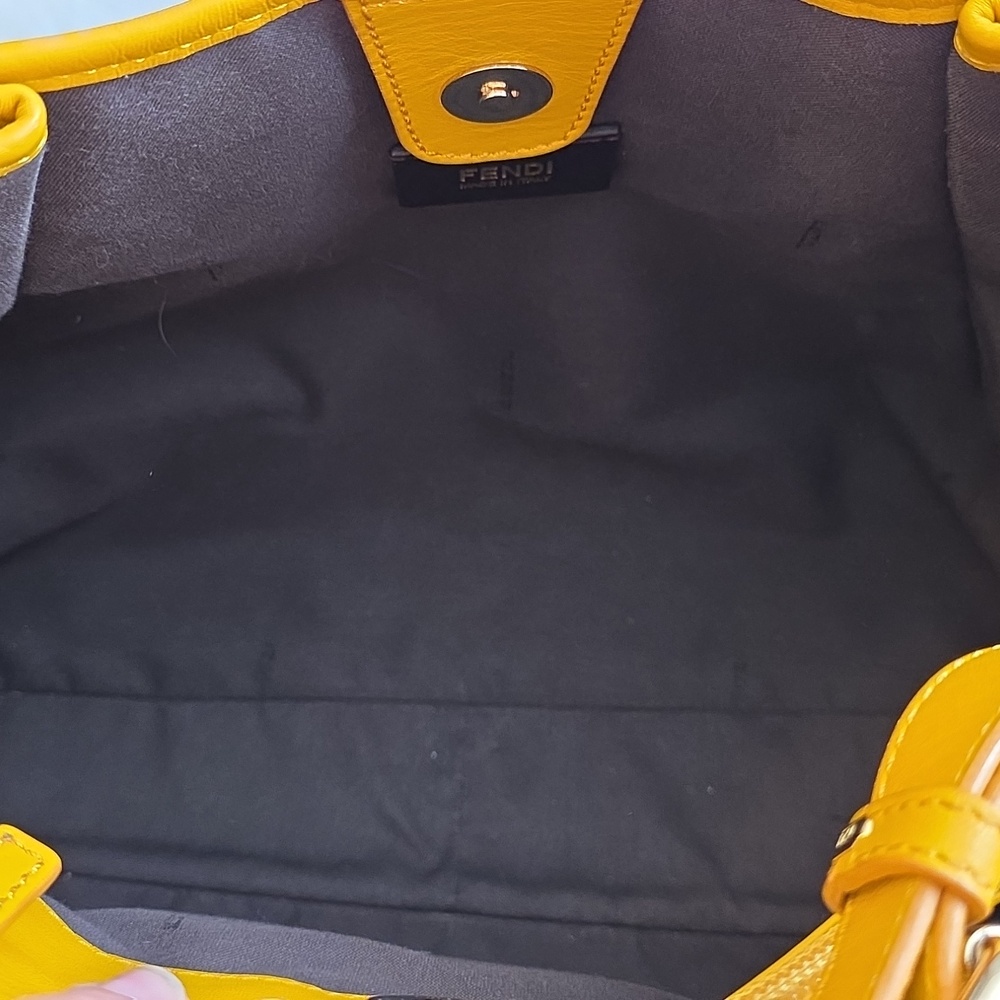 Fendi Leather-Trimmed Zucchino Hobo - Picture 4 of 5